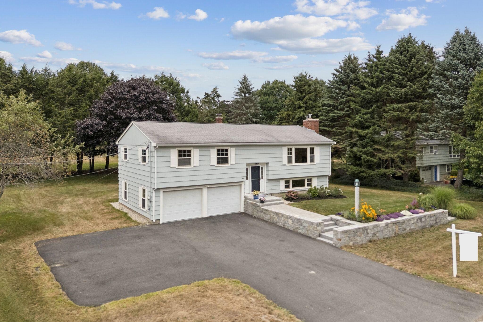 9 Eastfield Road