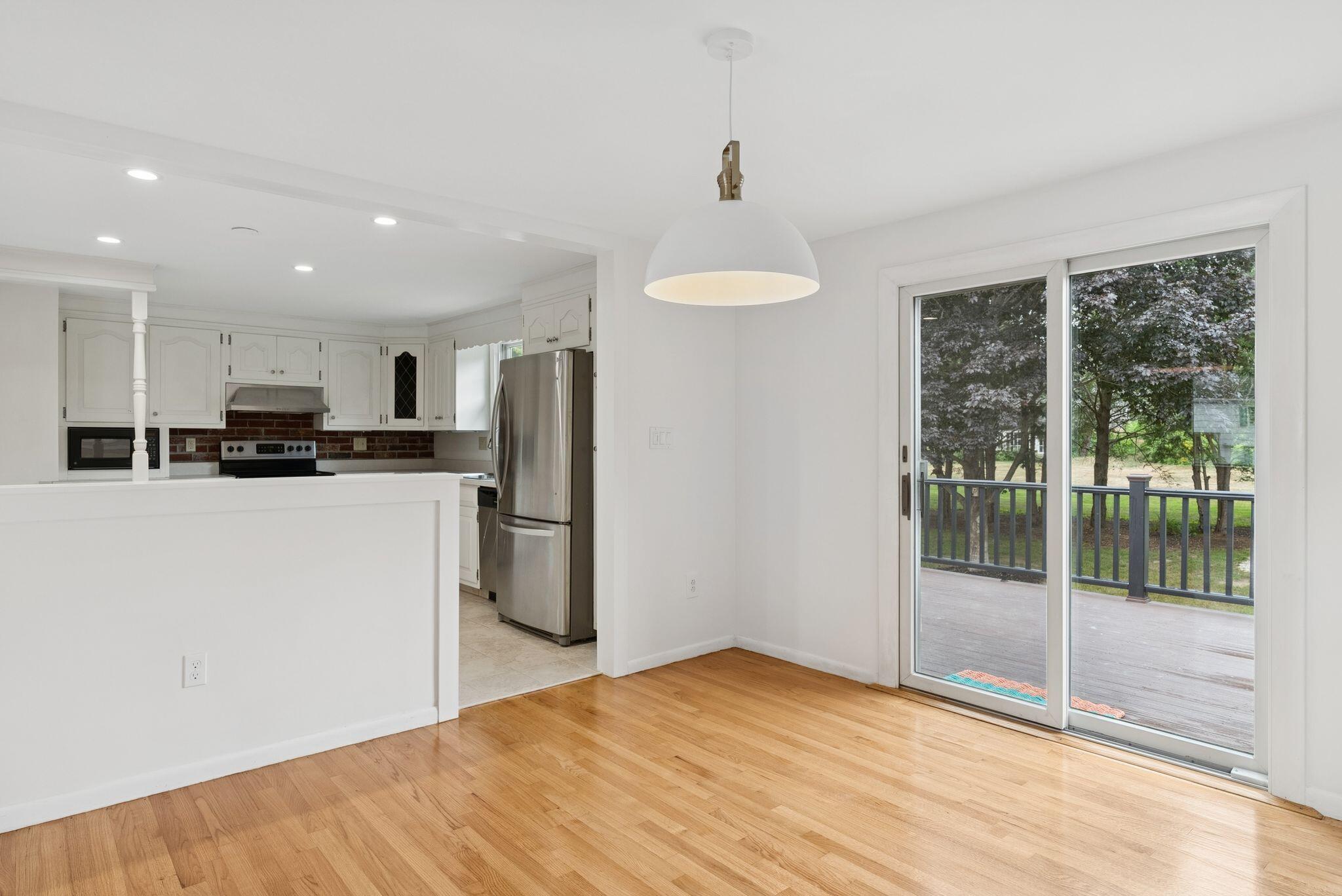 9 Eastfield Road