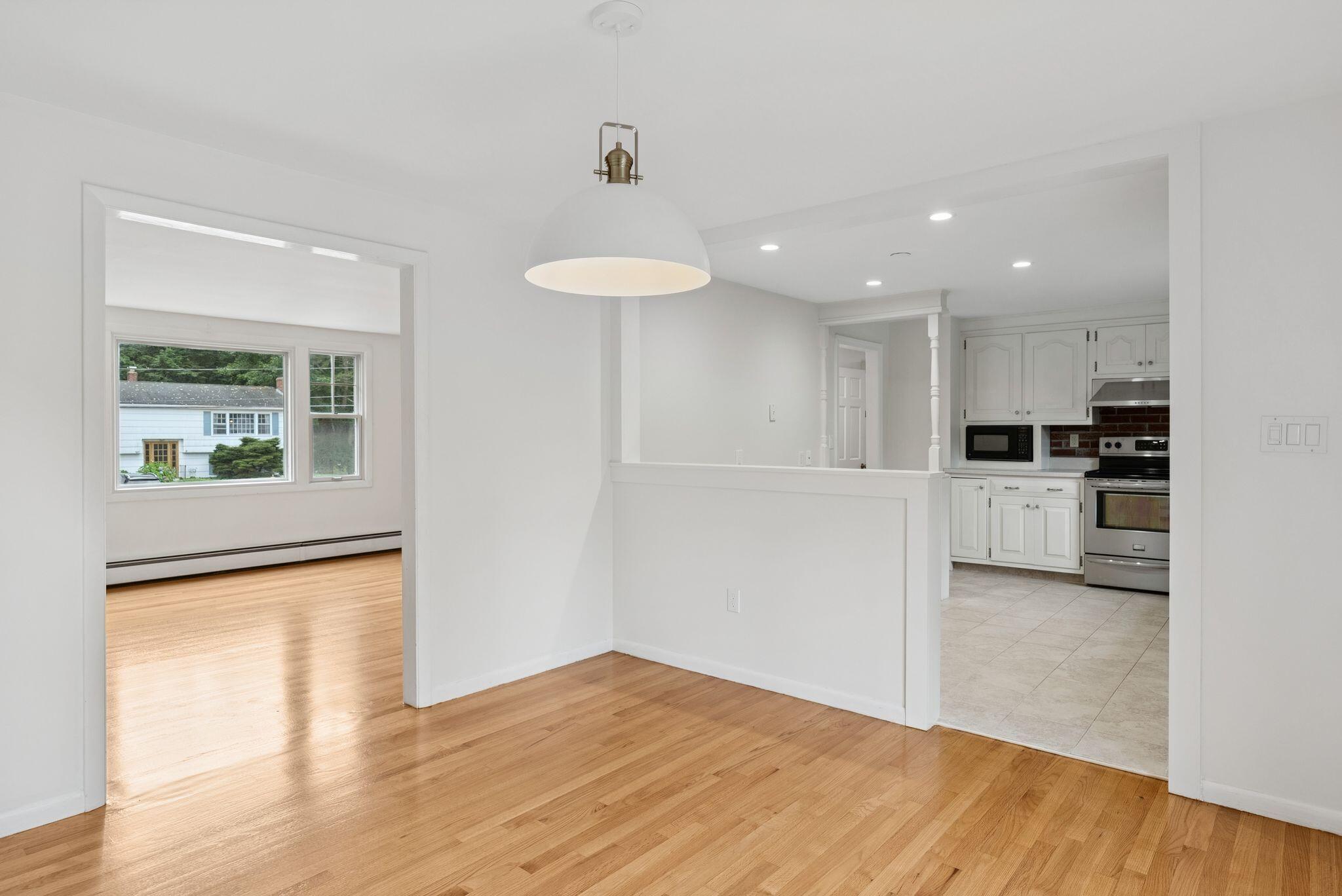 9 Eastfield Road