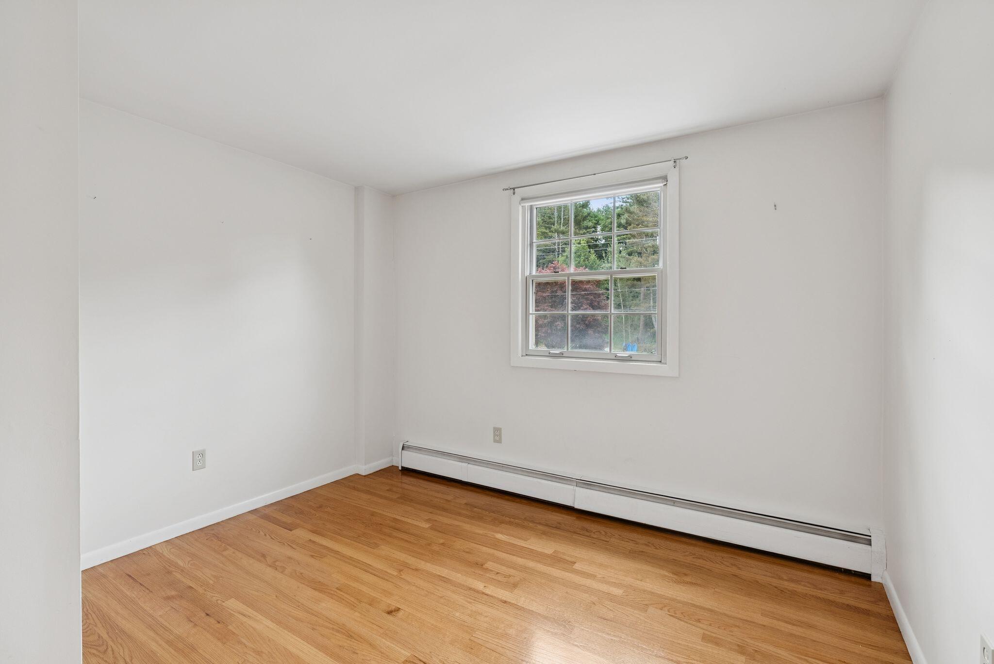 9 Eastfield Road