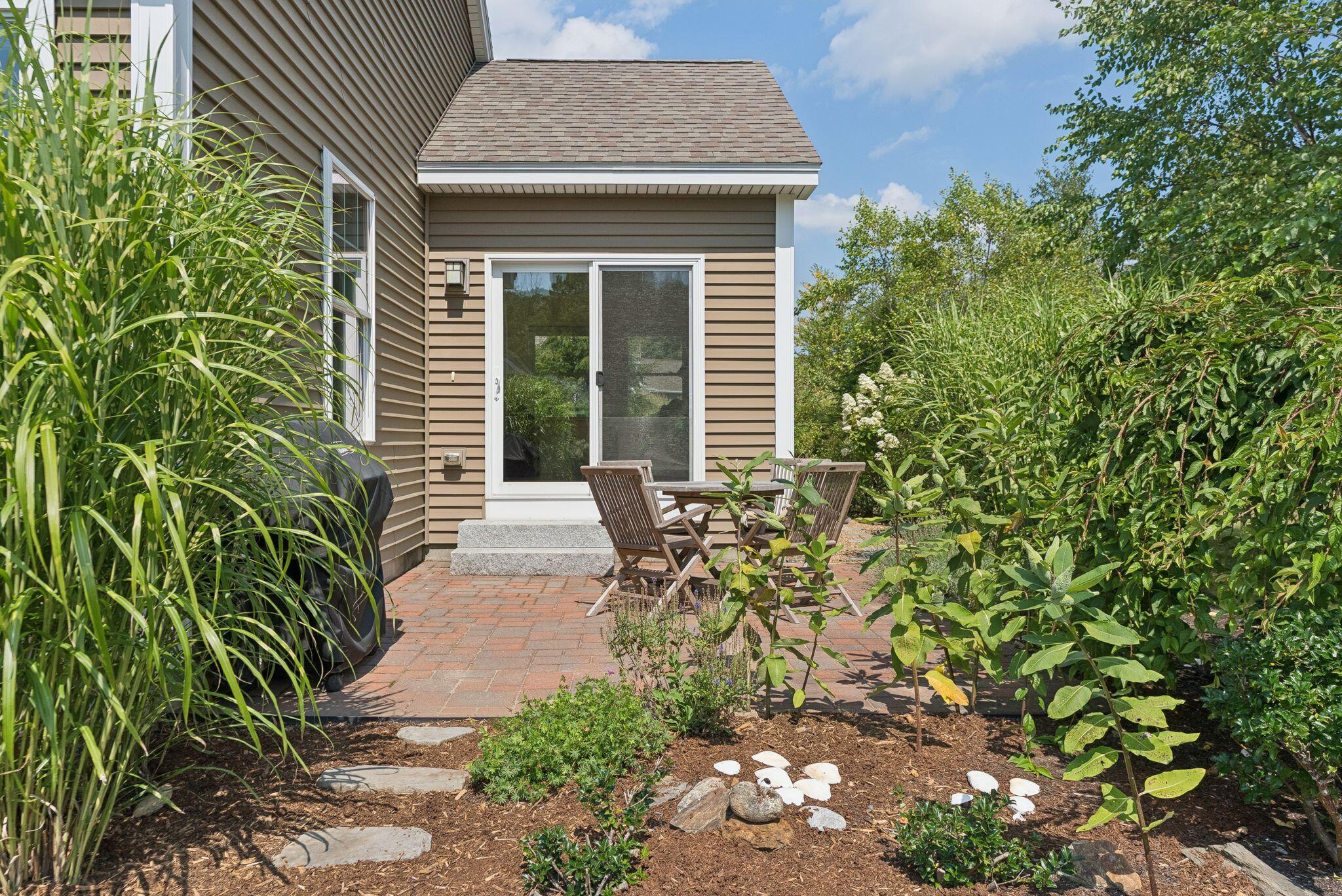 25 Phoebes Way, 37