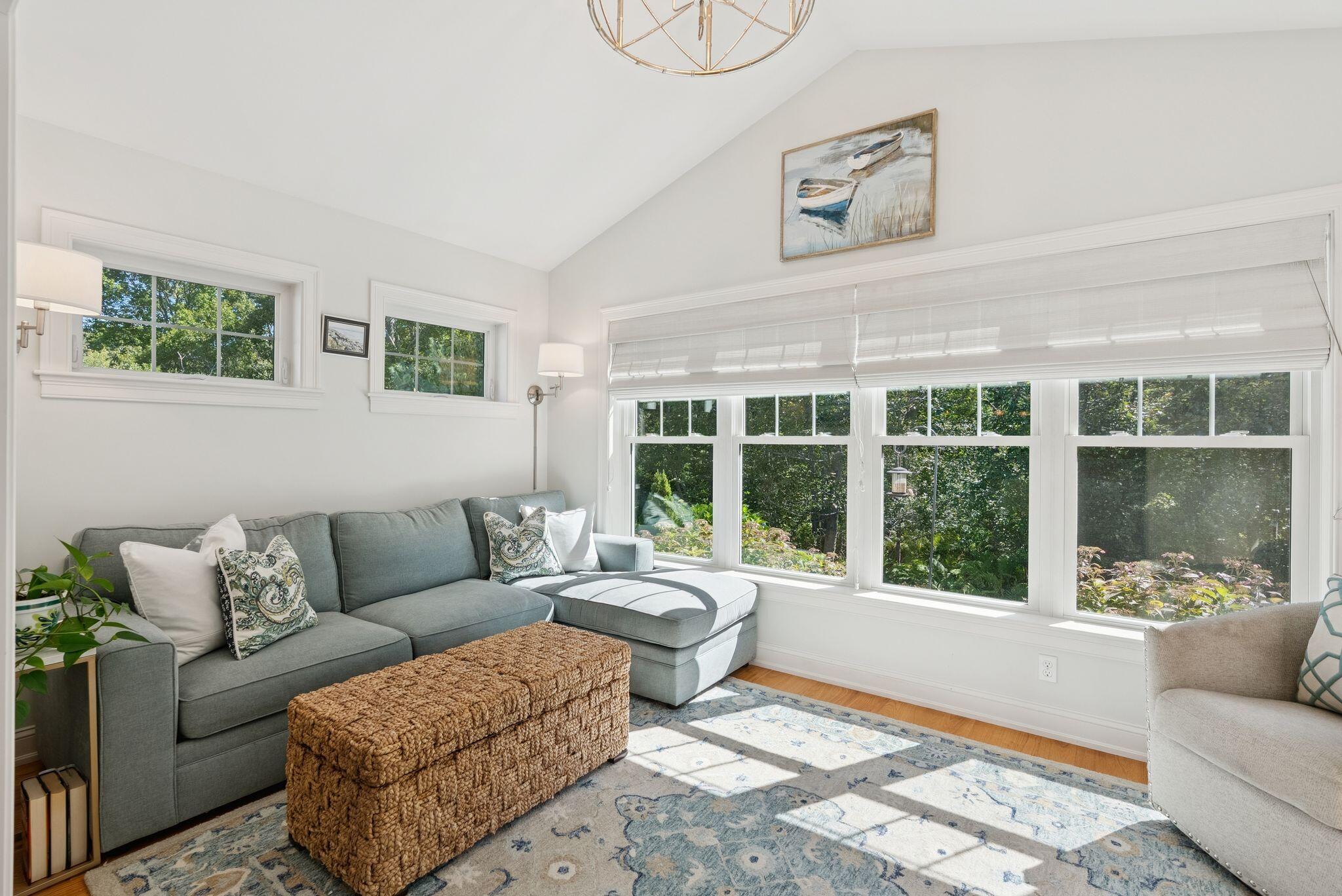 4 Phoebes Way, 22