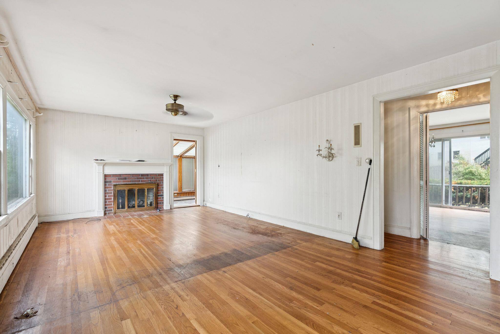 34 Ocean House Road
