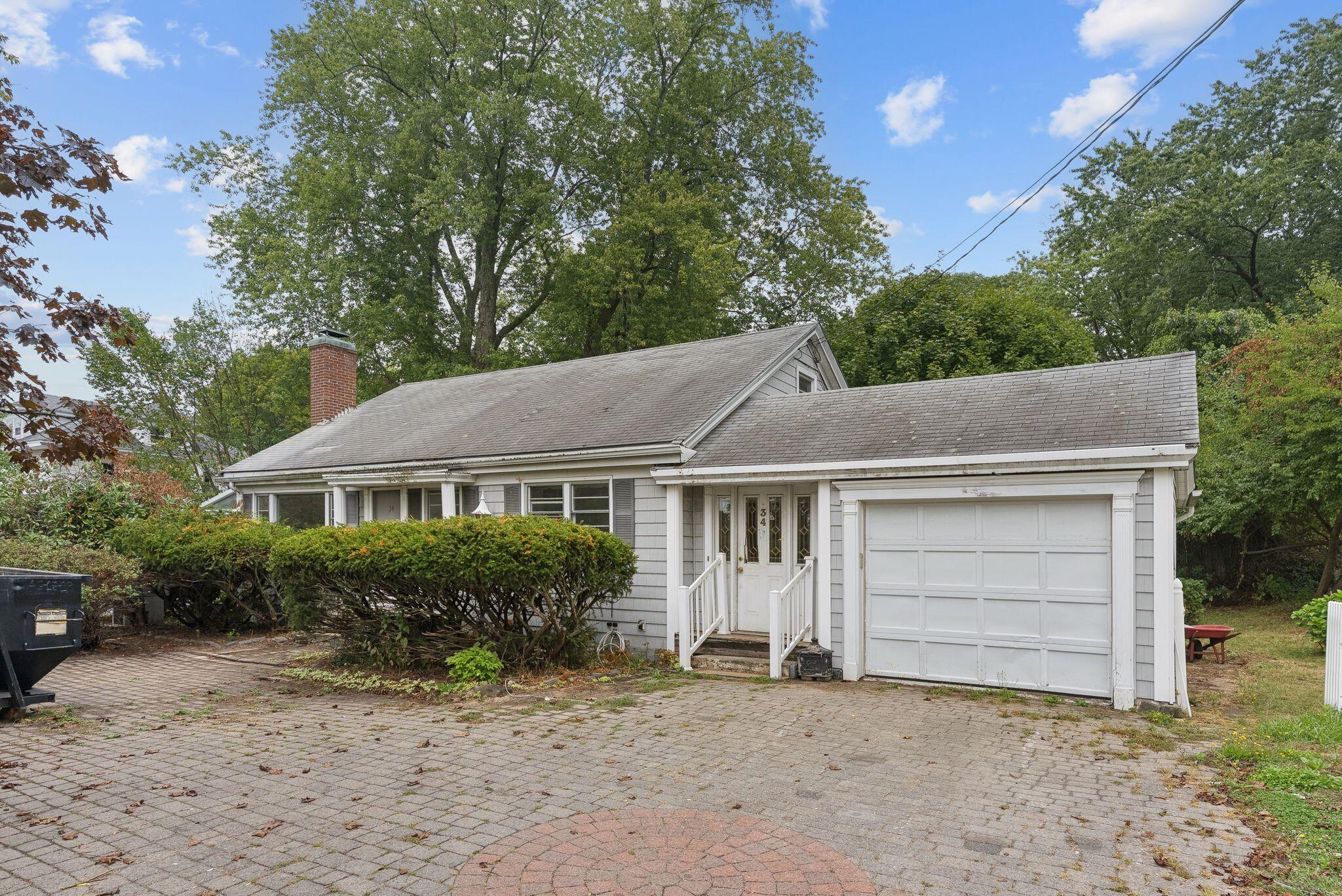 34 Ocean House Road