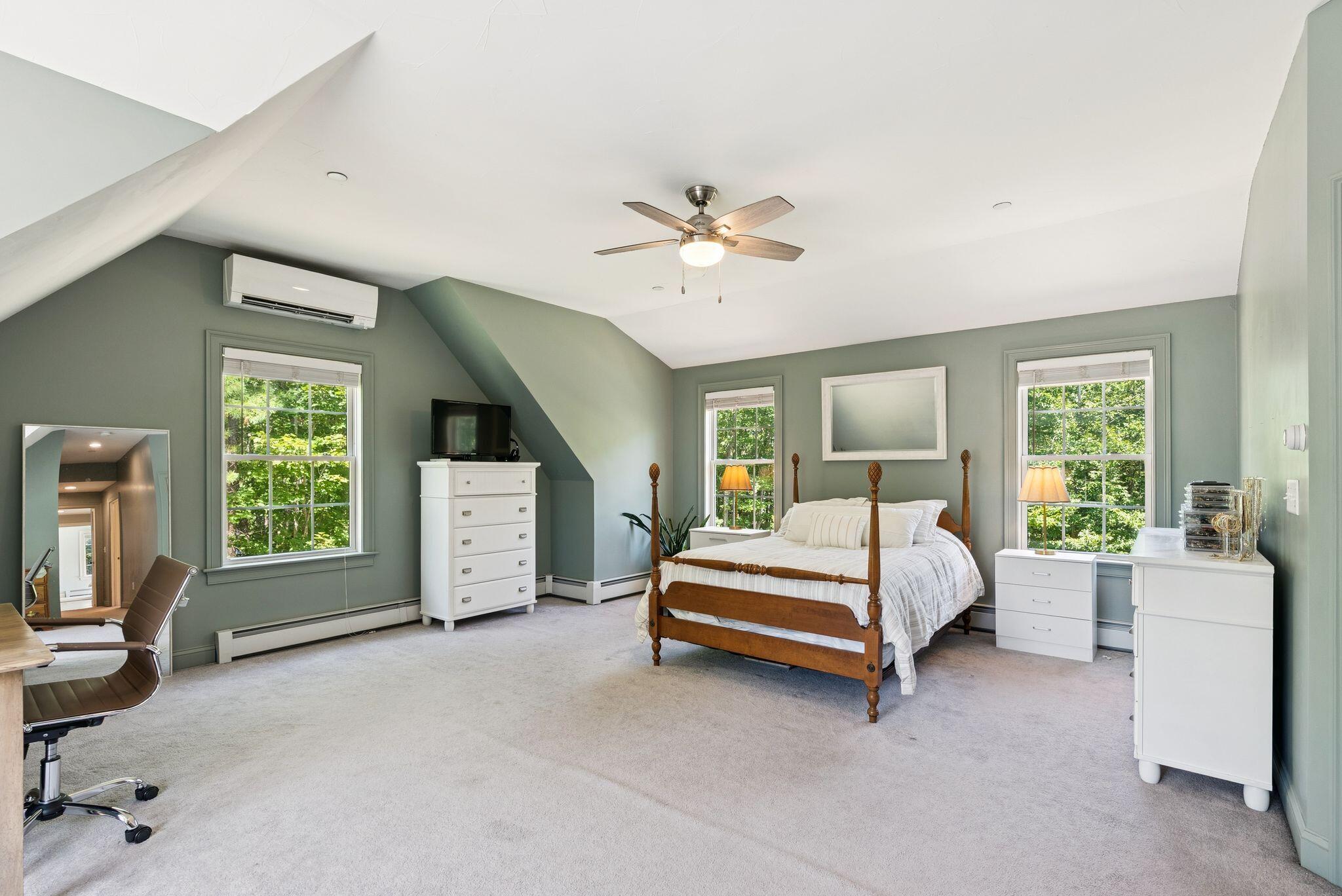 53 Old Colony Lane