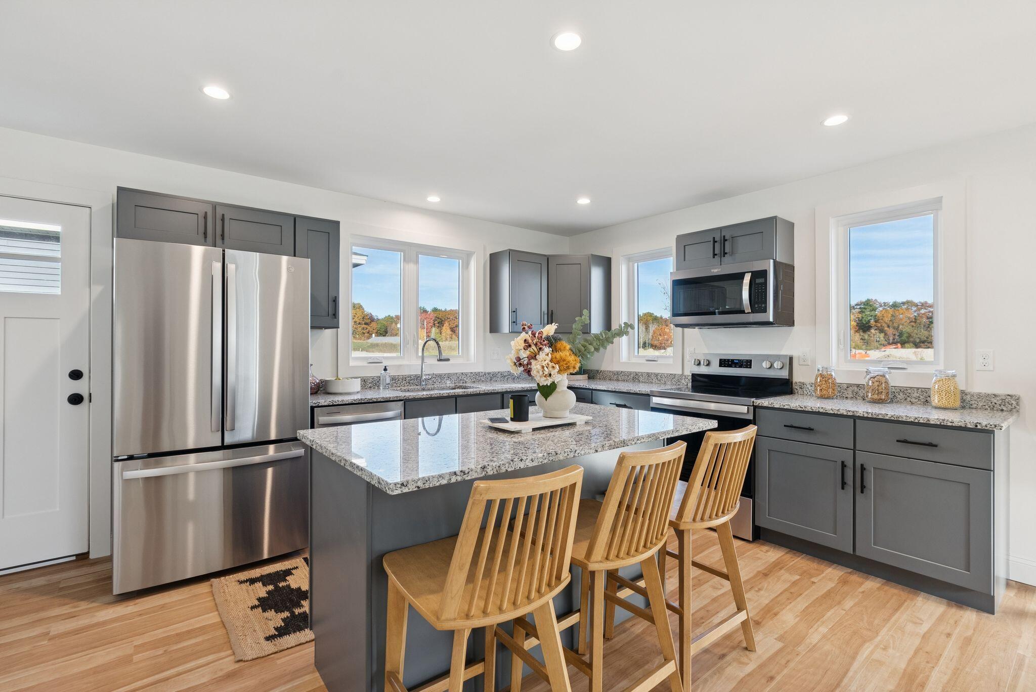 11 Feldspar Lane, 6