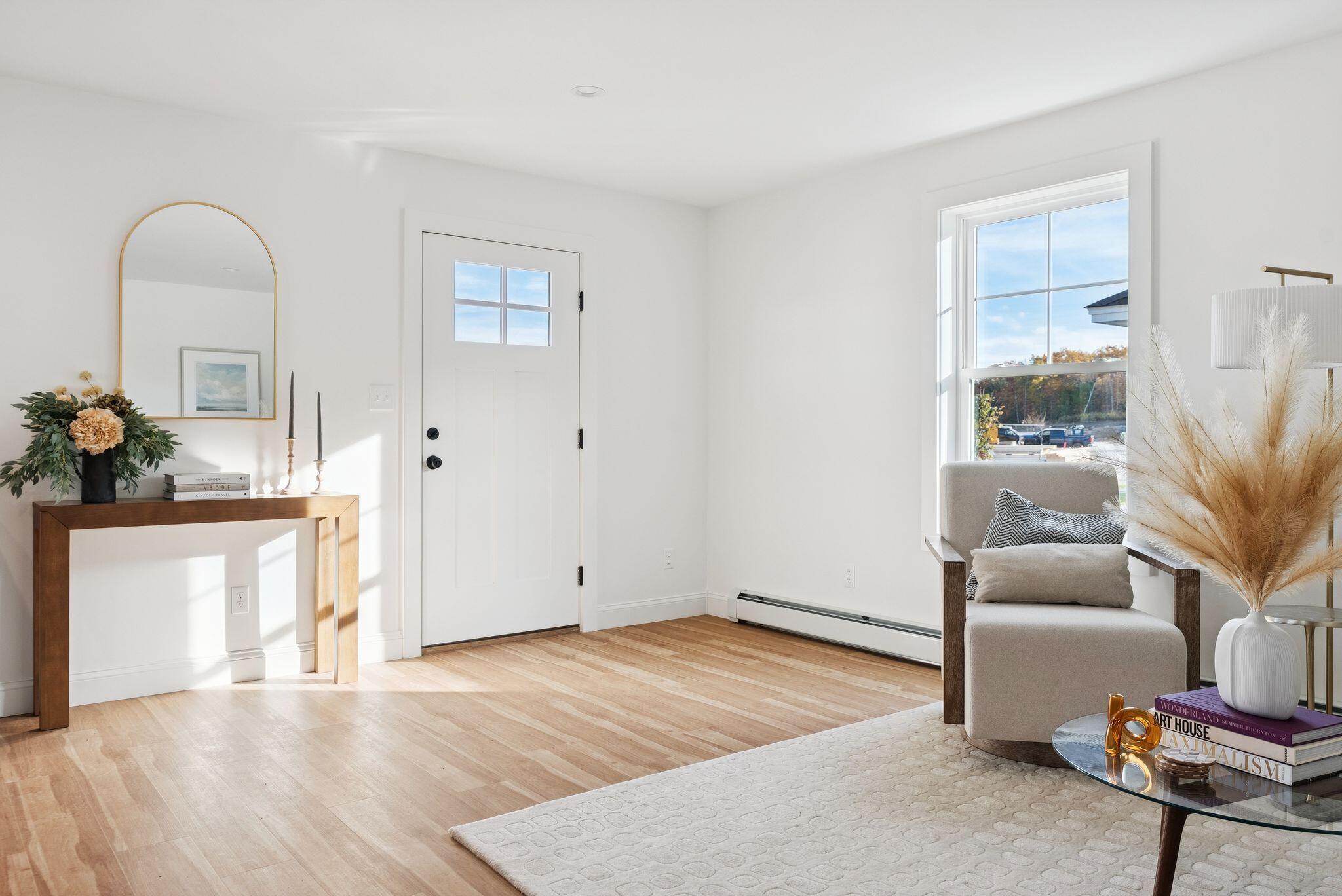 11 Feldspar Lane, 6