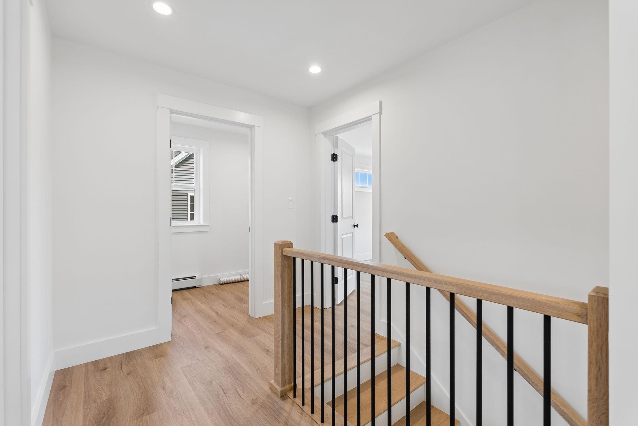 26 Feldspar Lane, 22