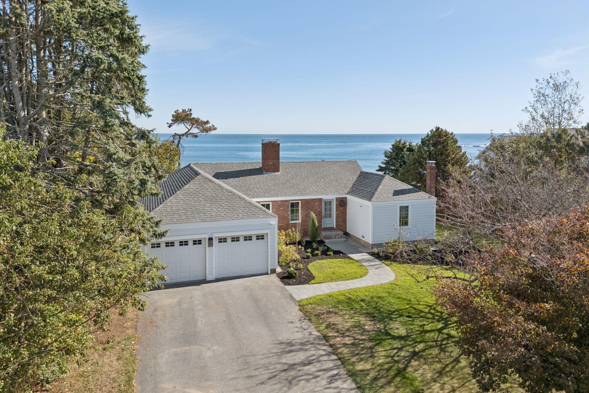 12 Salt Spray Lane