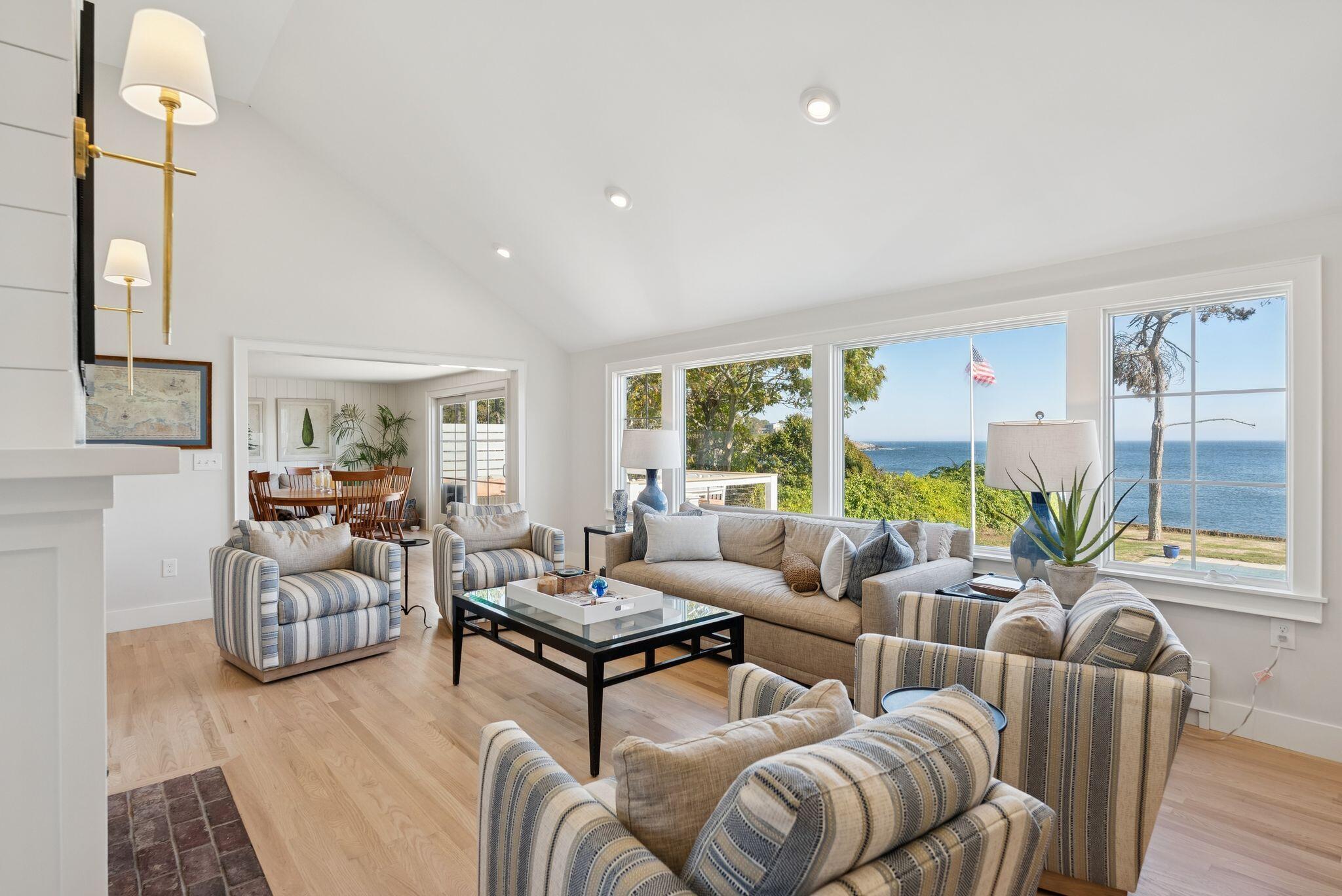 12 Salt Spray Lane