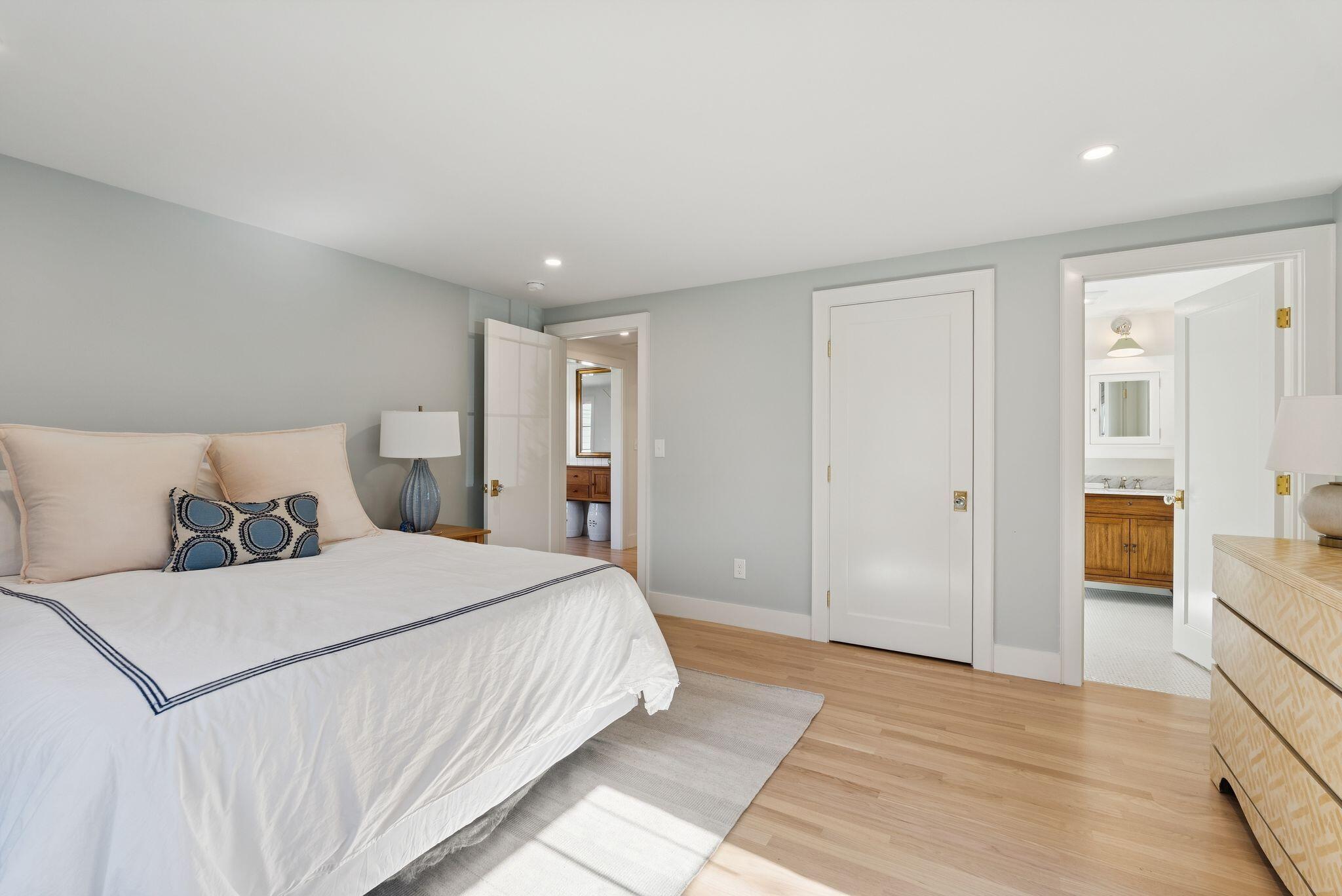 12 Salt Spray Lane