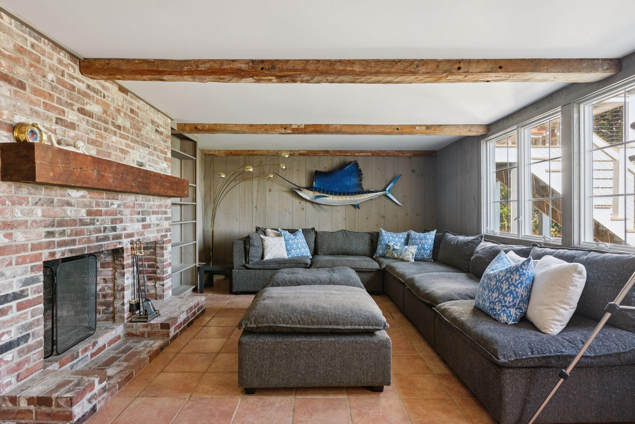 12 Salt Spray Lane