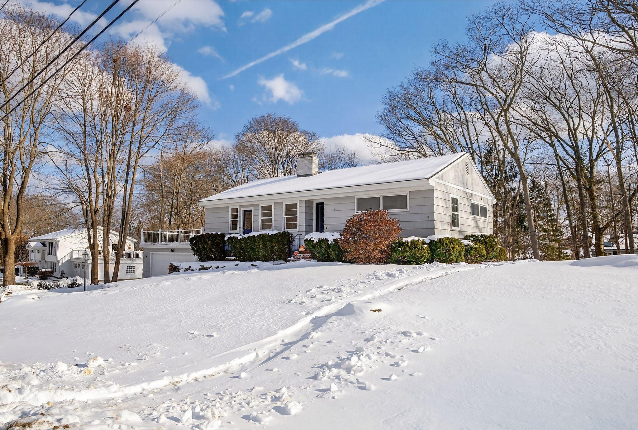 7 Wabun Road