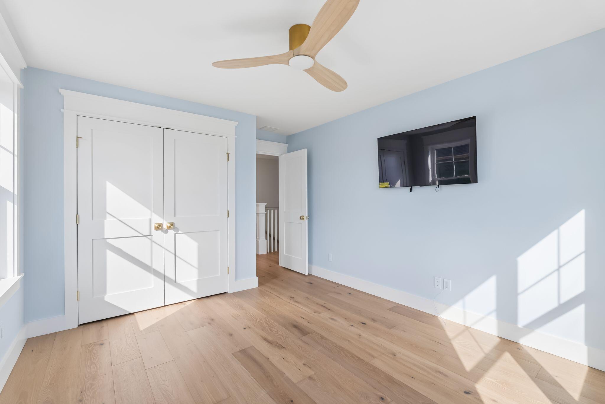 31 Feldspar Lane, 16