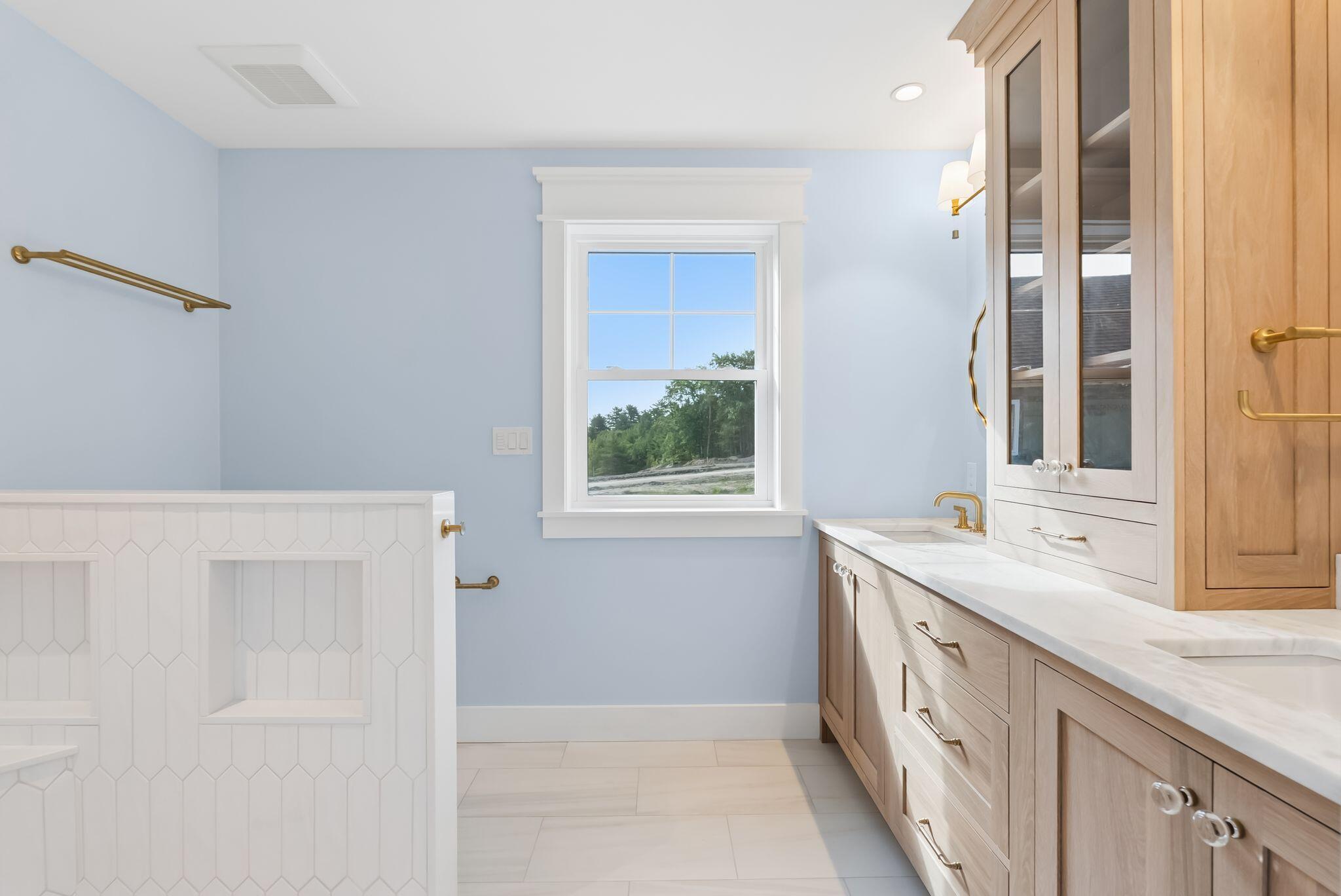 31 Feldspar Lane, 16