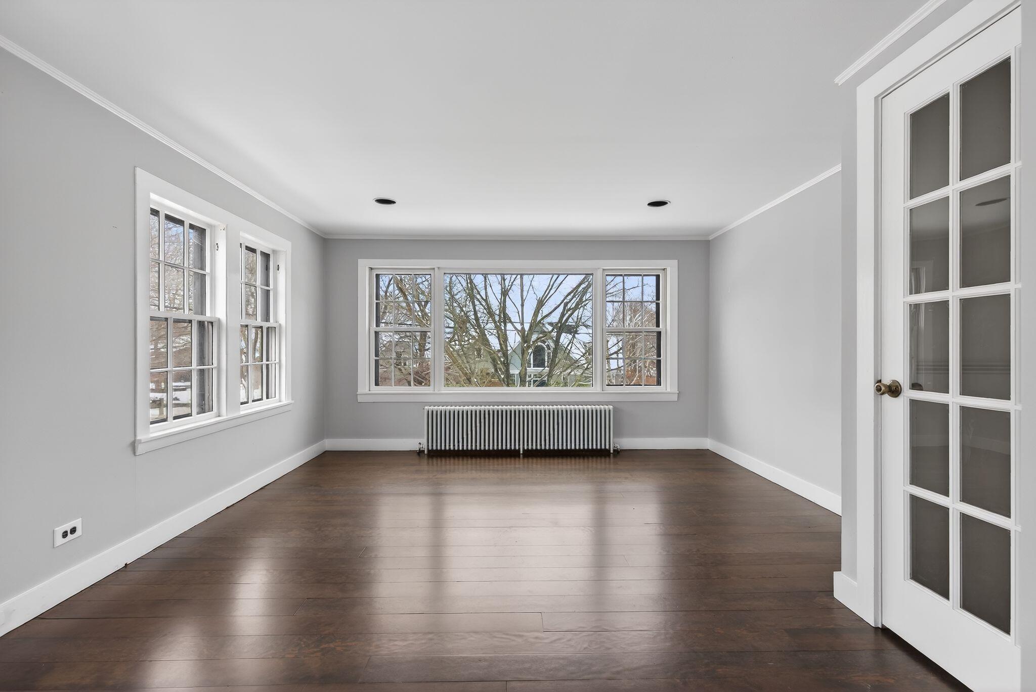 1157 Shore Road