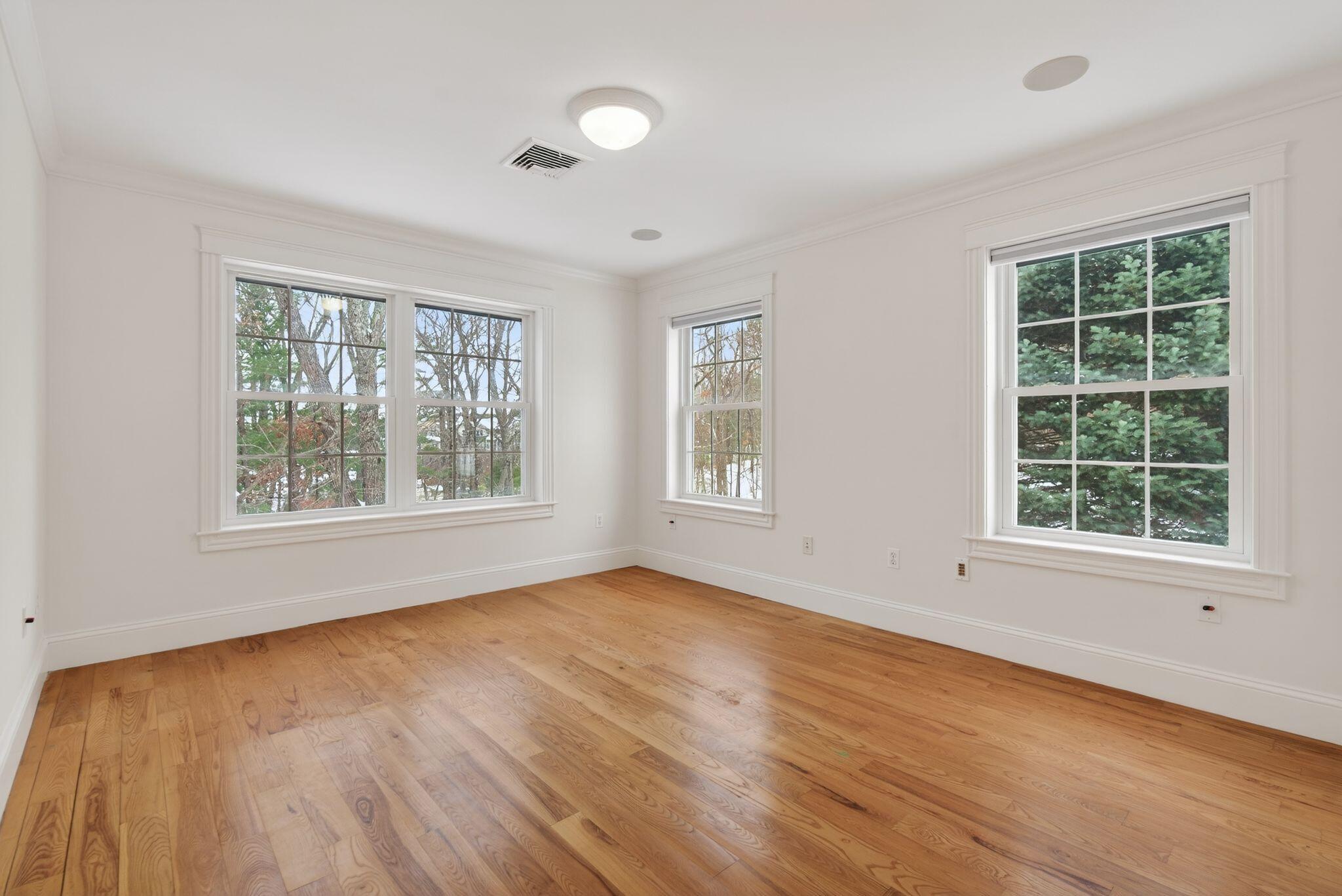60 Ridge Road 8