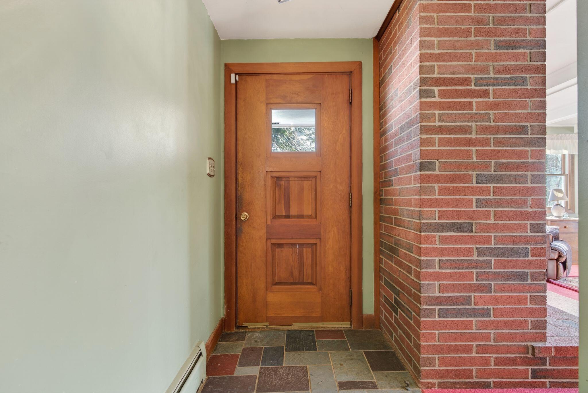 10 Hilltop Drive