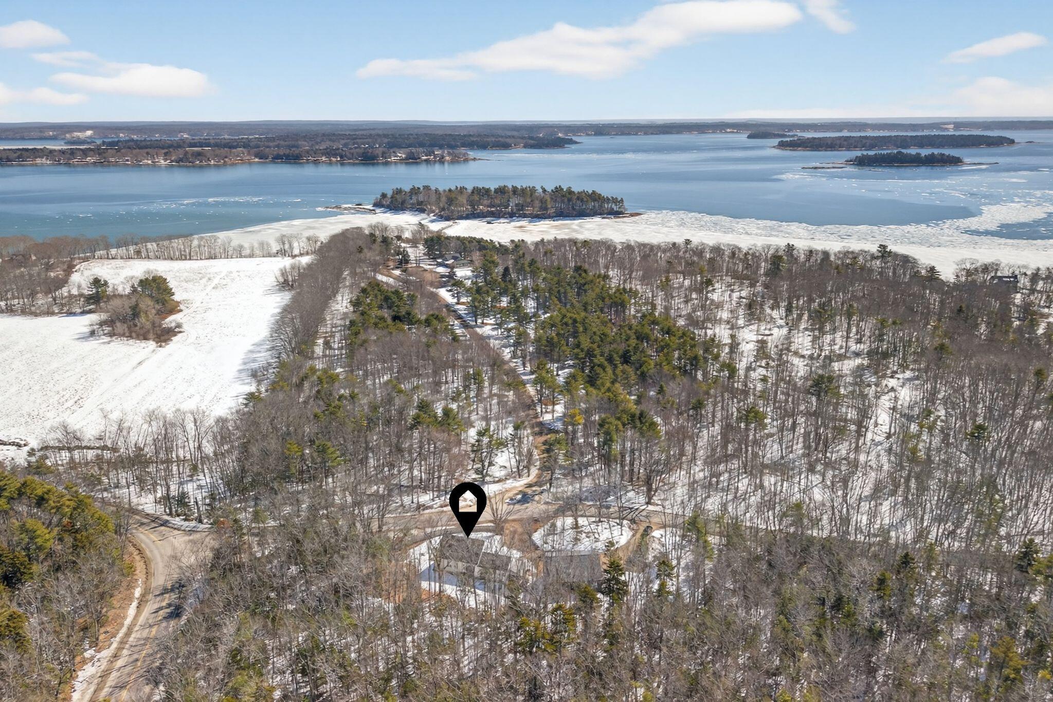 10 Lower Flying Point Road