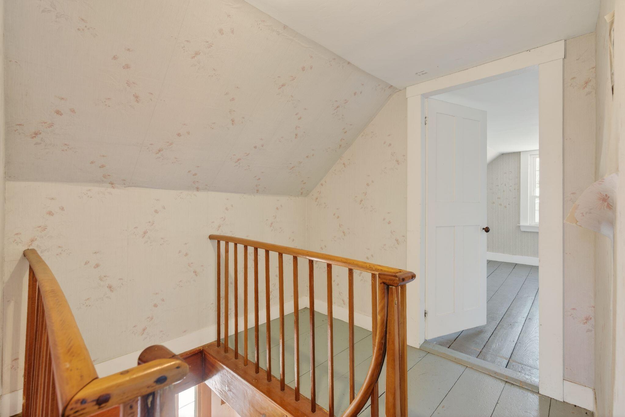 10 Lower Flying Point Road