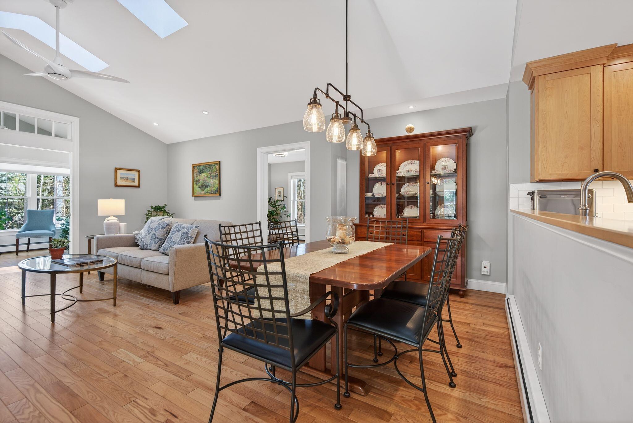 24 Maxwell Woods Drive 15