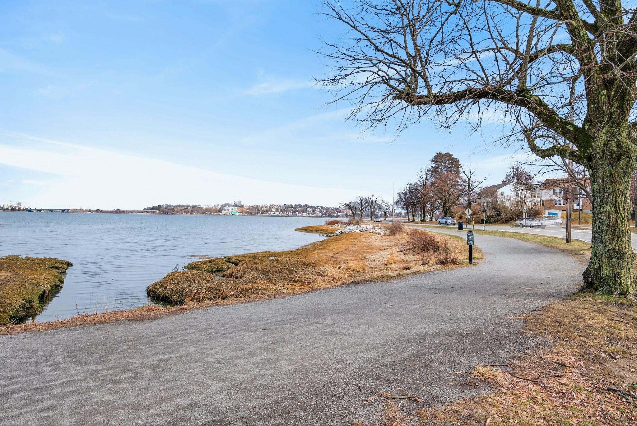 290 Baxter Boulevard A1