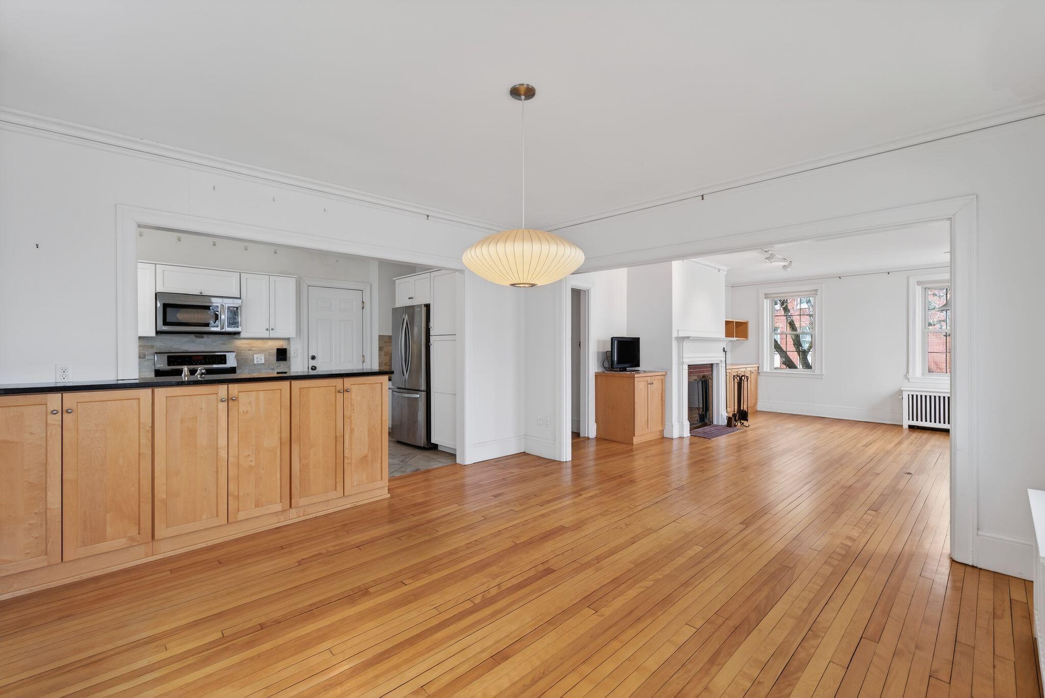290 Baxter Boulevard A1
