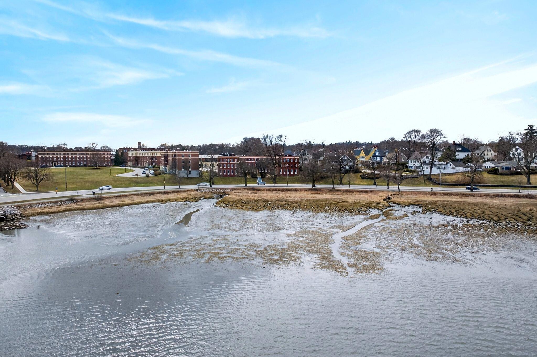 290 Baxter Boulevard A1