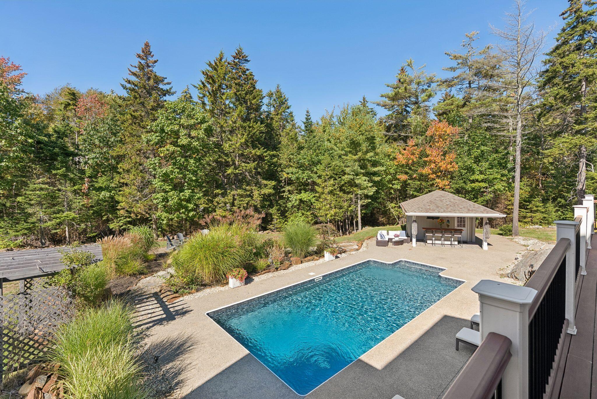 4 Cole Farm Drive