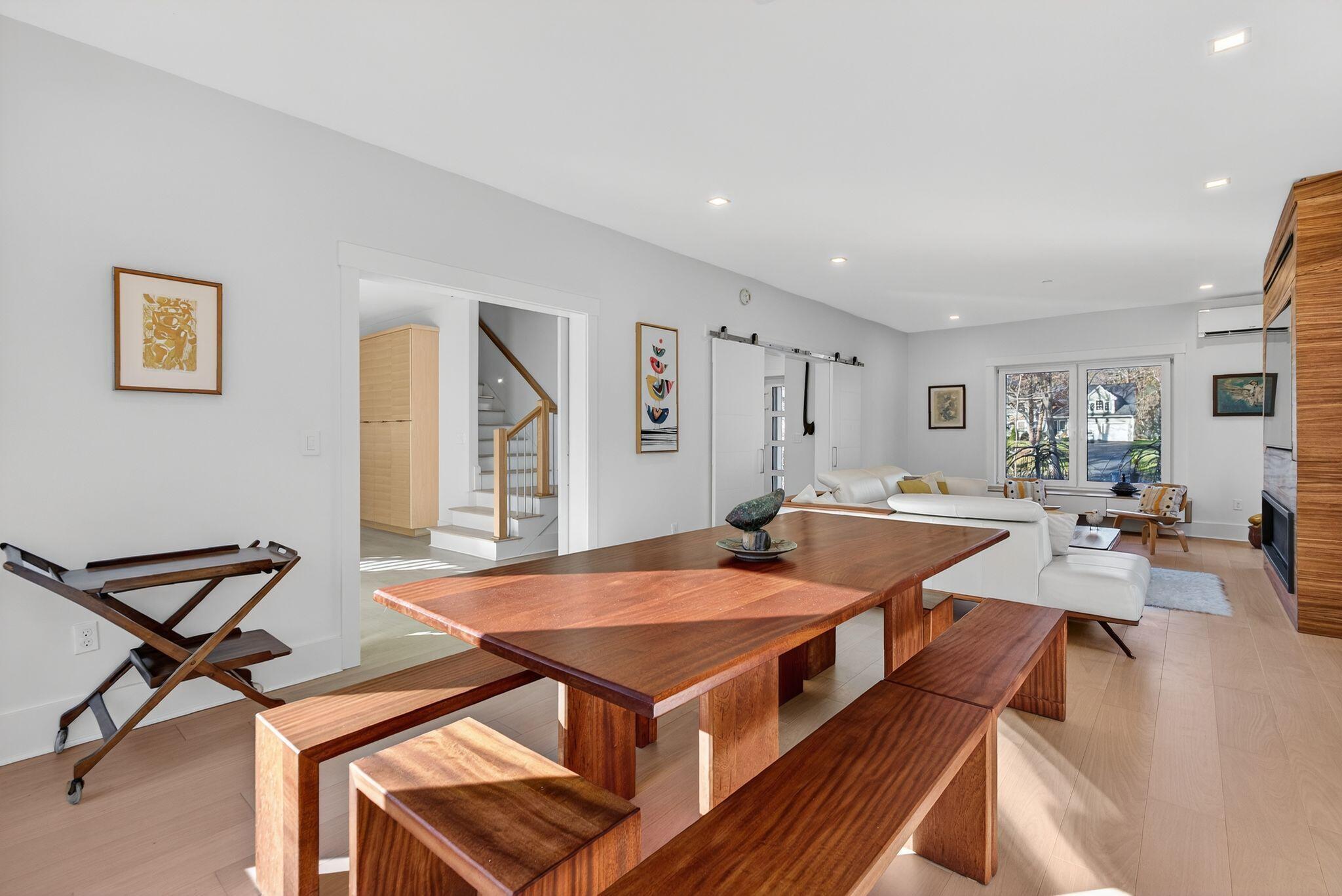 55 Hawthorne Lane