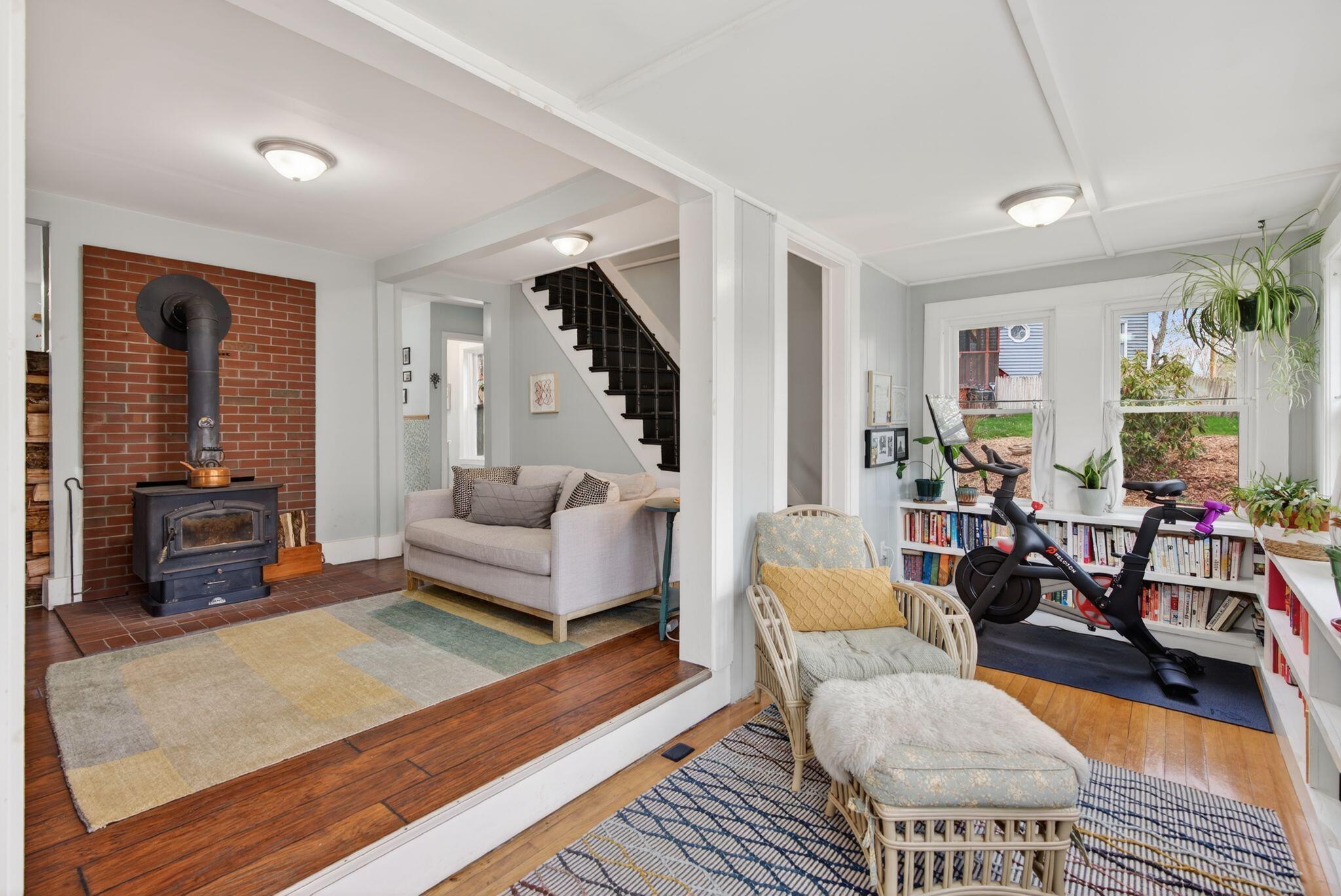 212 Middle Street