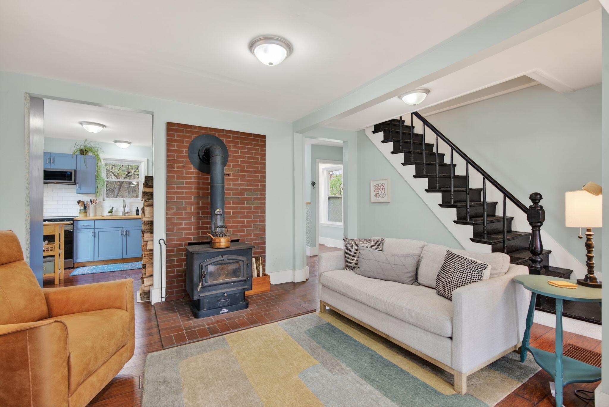 212 Middle Street
