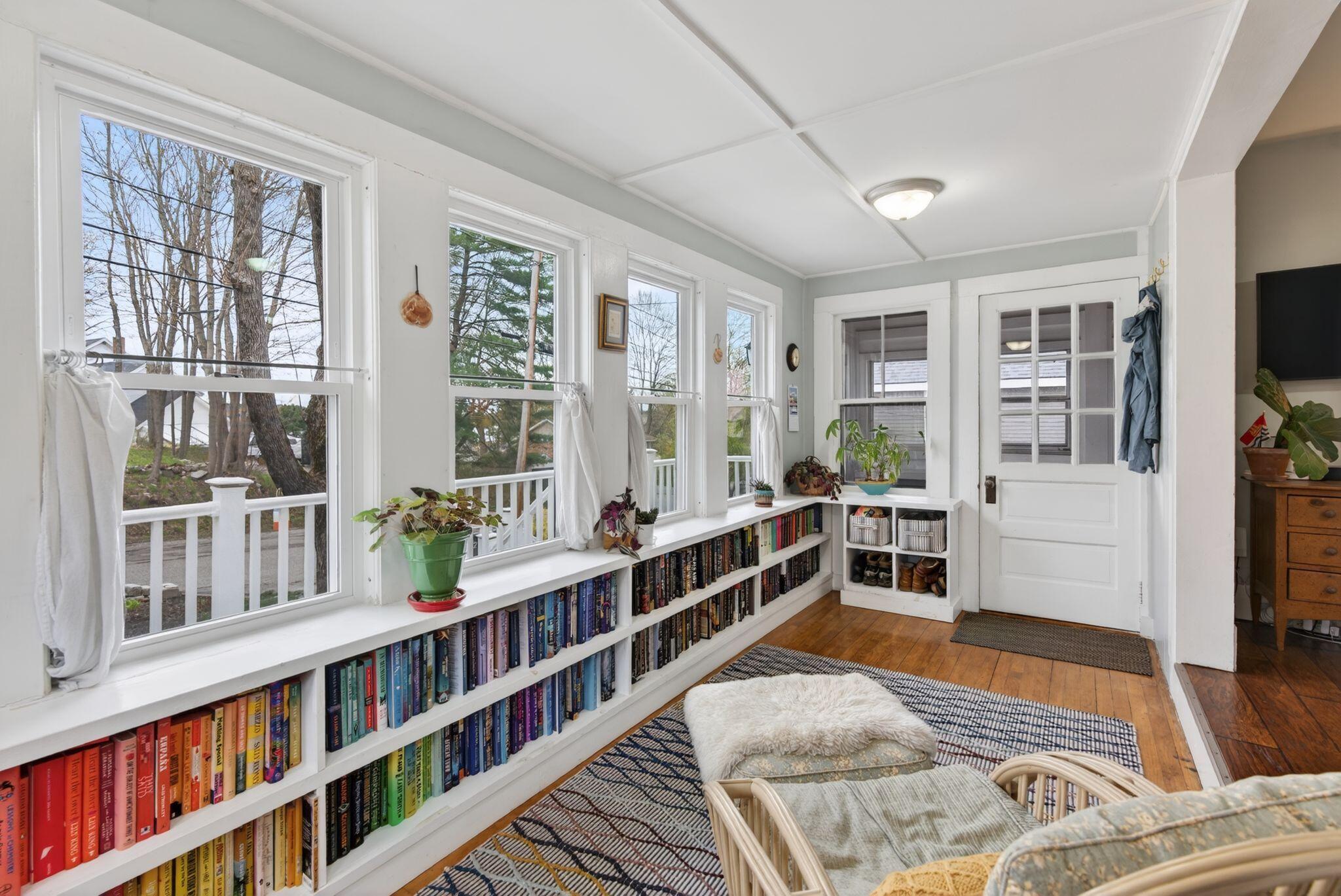 212 Middle Street