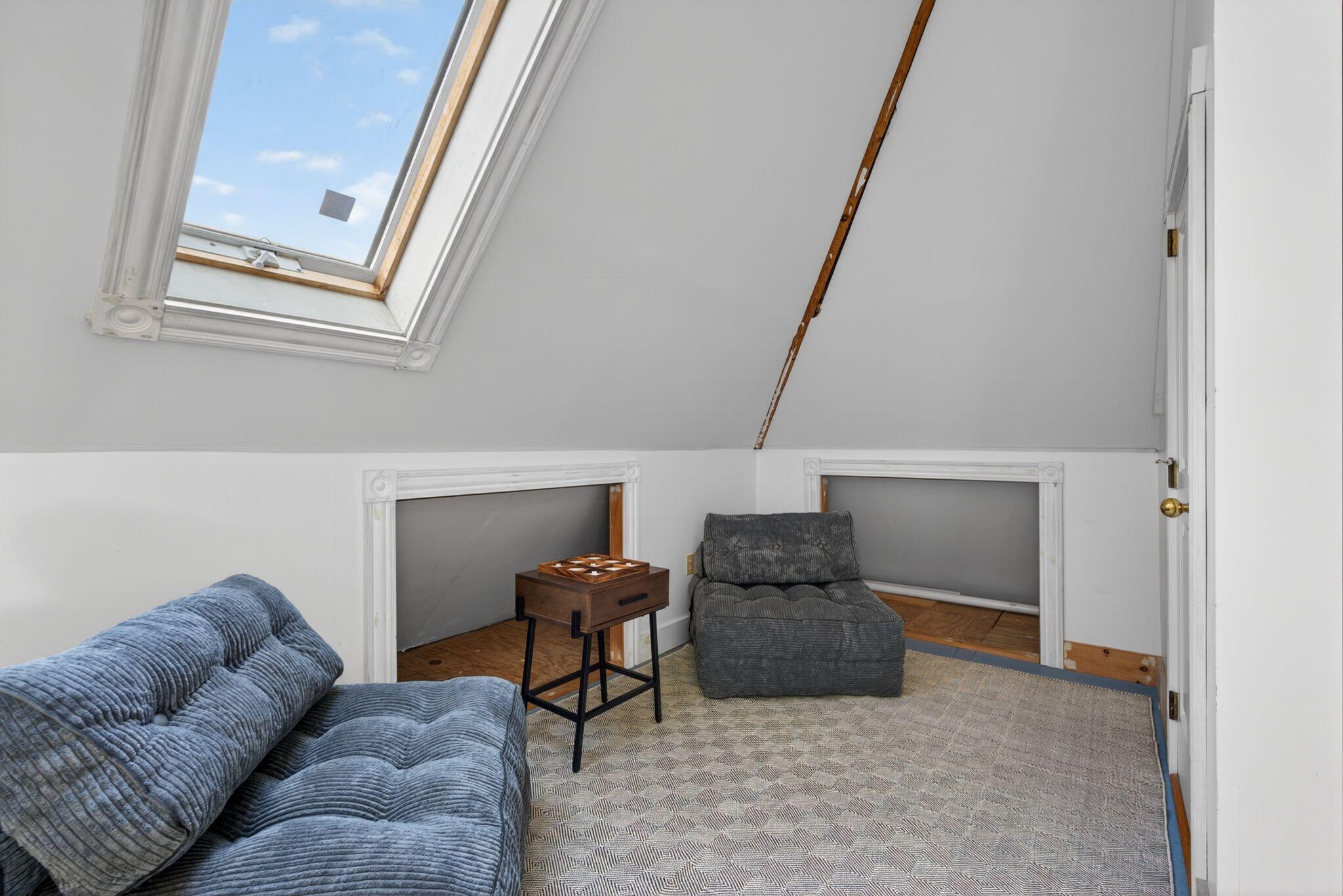 3 Leeman Street