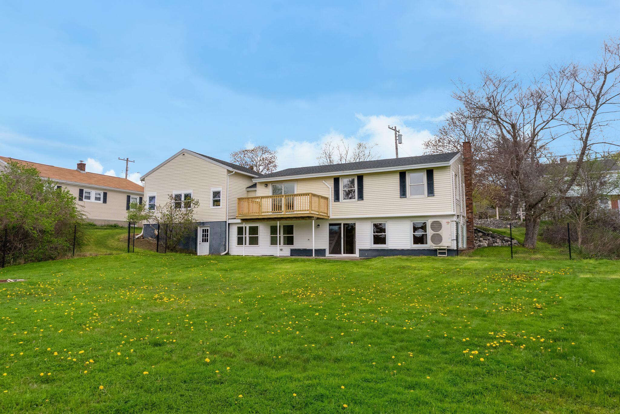 708 Sawyer Street