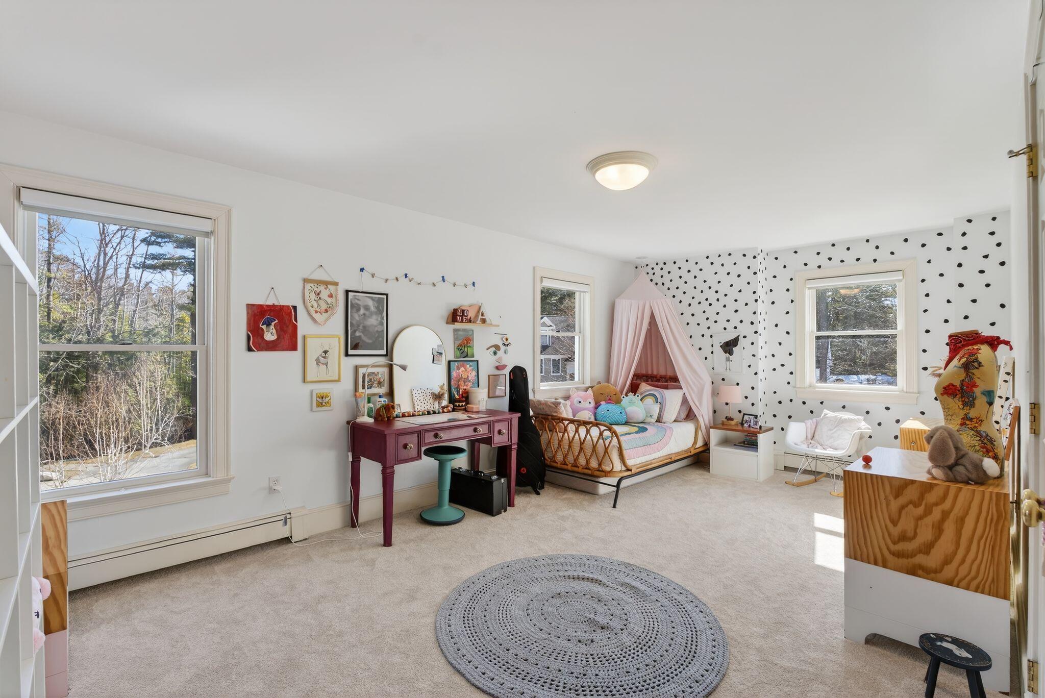 2 Tiger Lily Lane