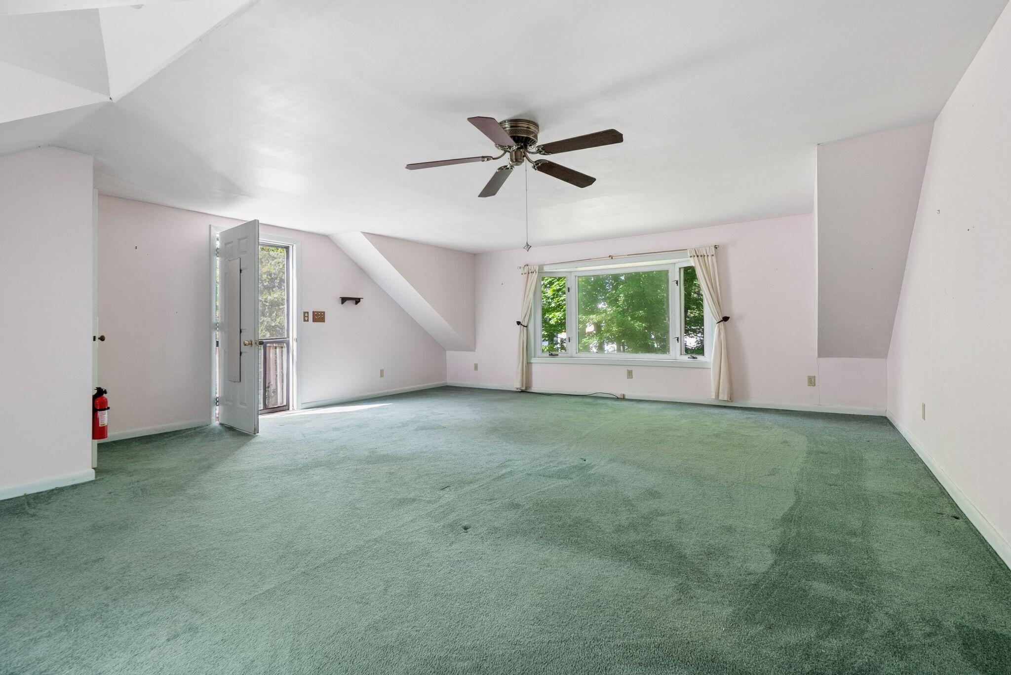 11 Pine Cove Road