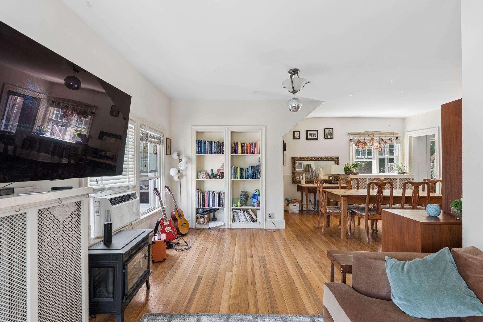 551 Shore Road