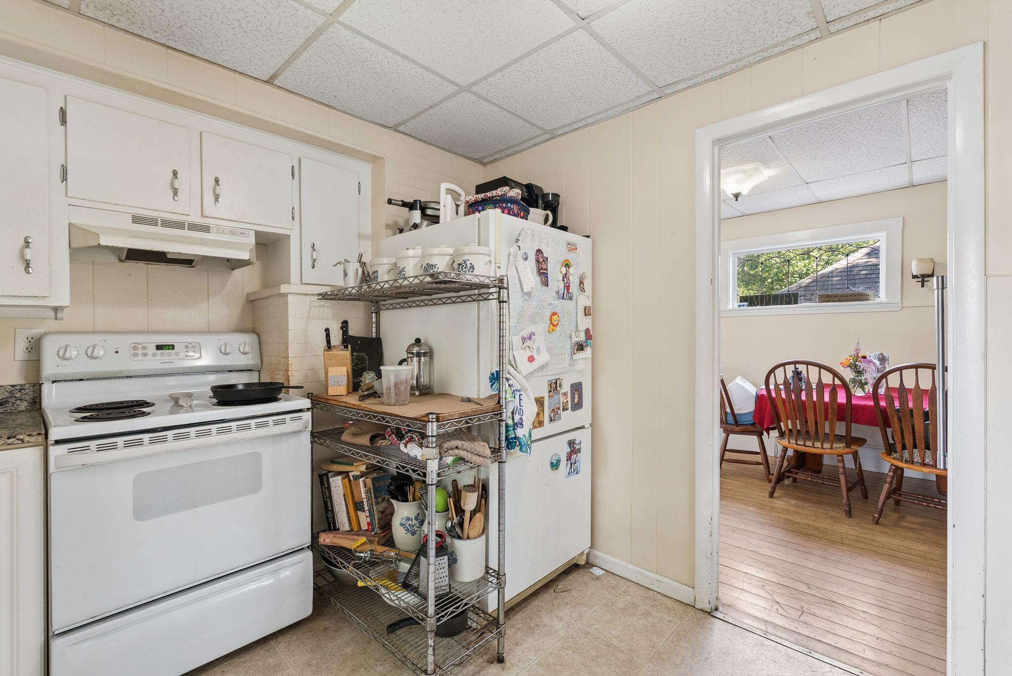551 Shore Road