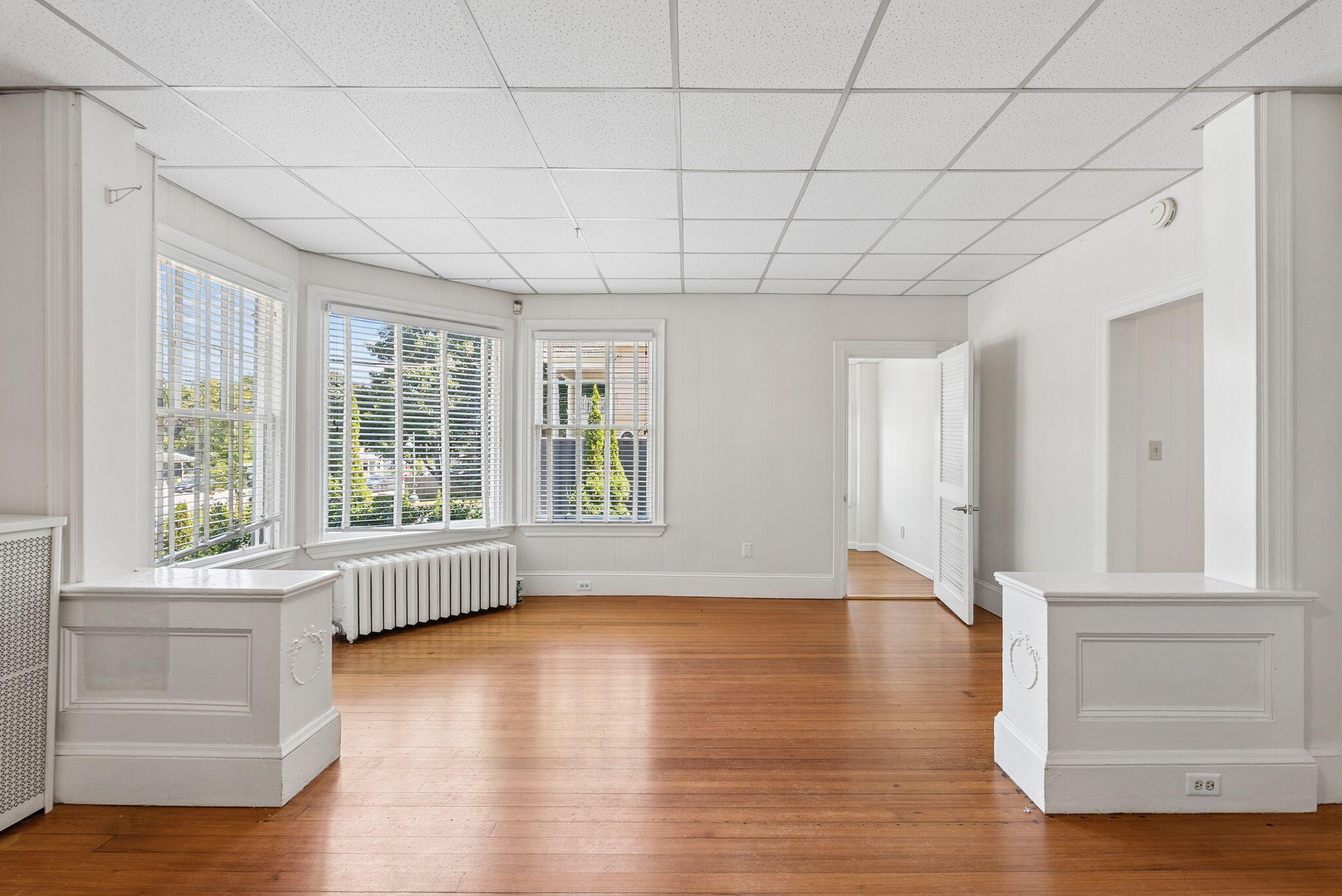 551 Shore Road