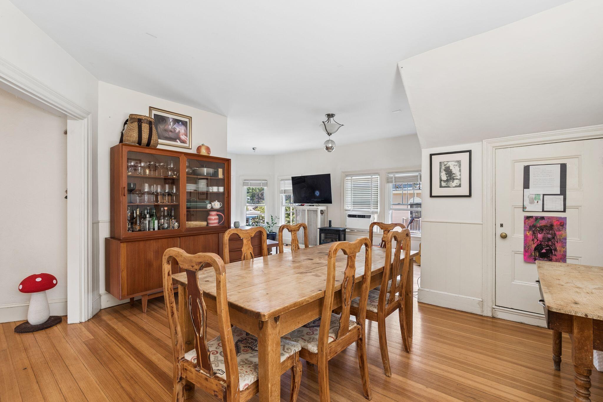 551 Shore Road