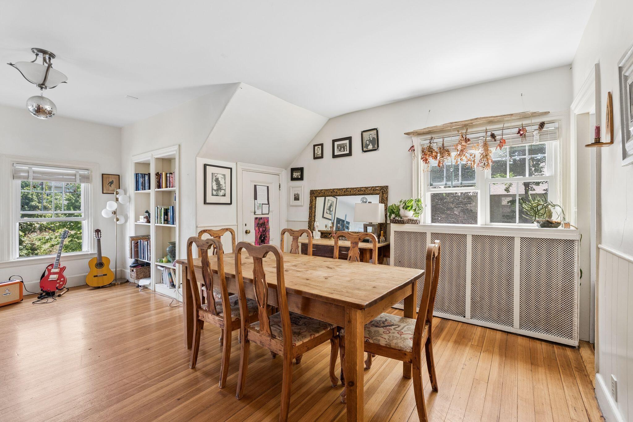551 Shore Road