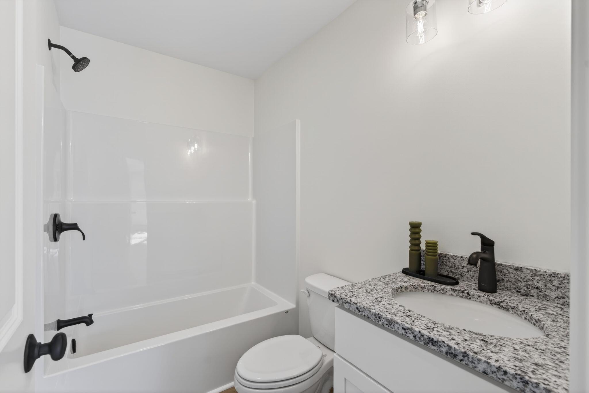 12 Feldspar Lane 27