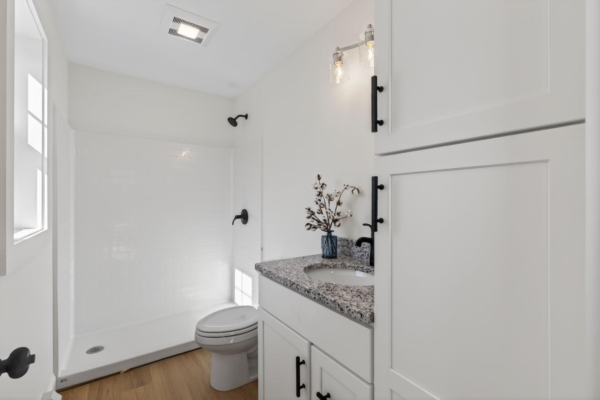 12 Feldspar Lane 27