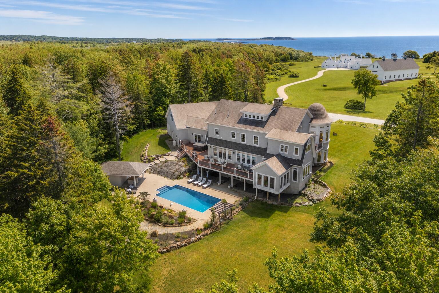 4 Cole Farm Drive