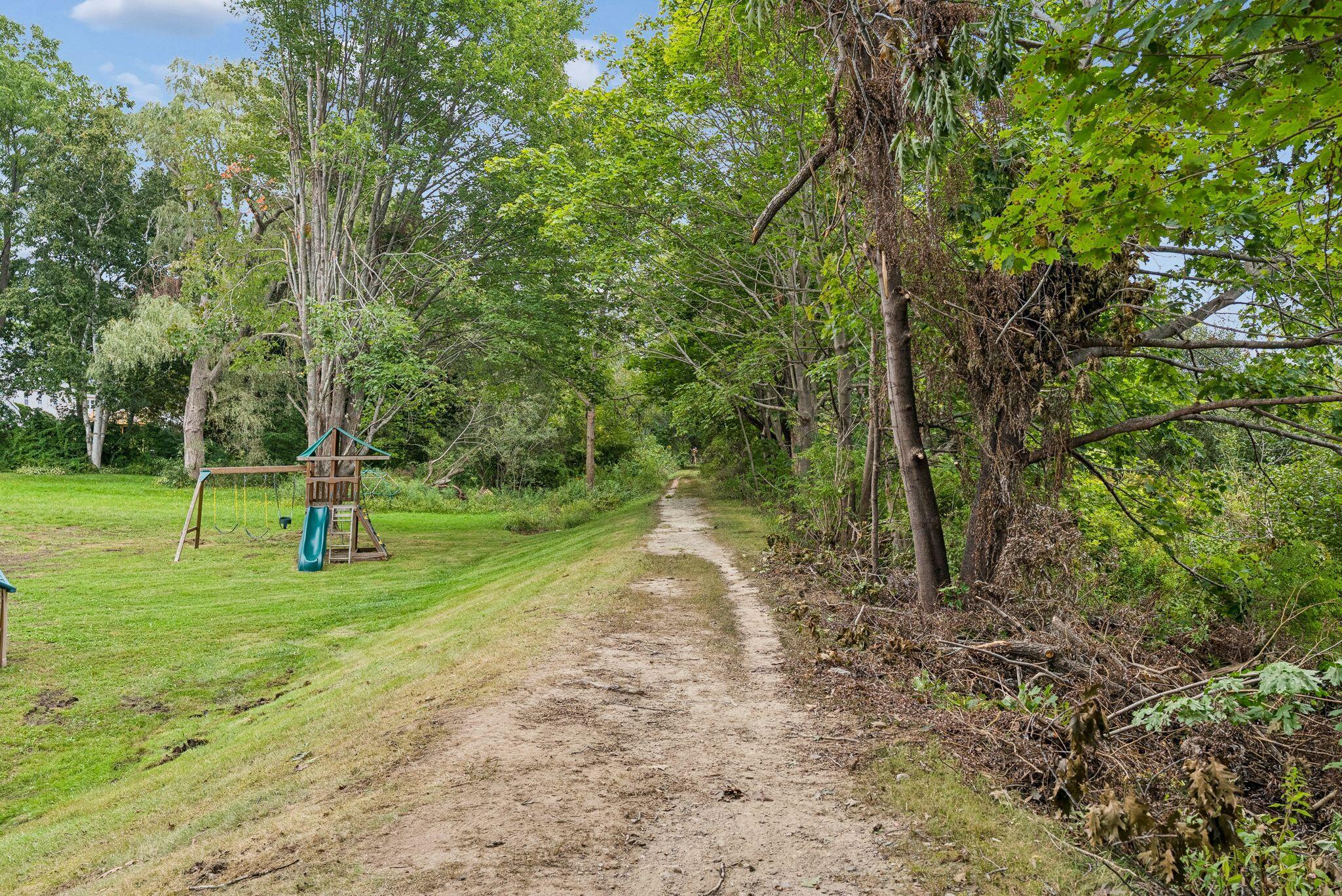 53 Longfellow Drive