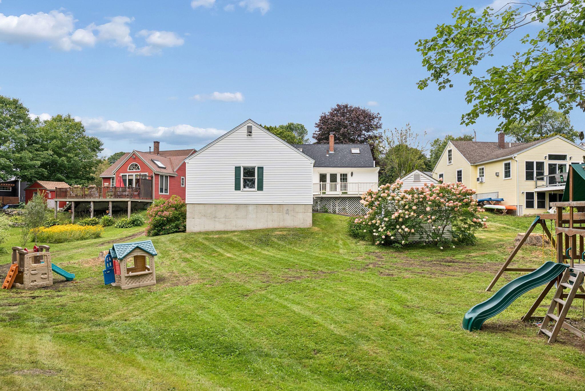 53 Longfellow Drive