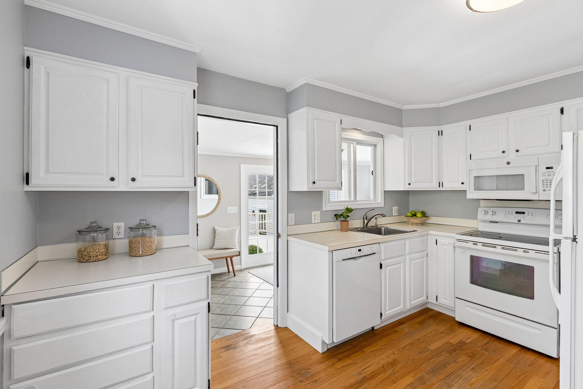 53 Longfellow Drive