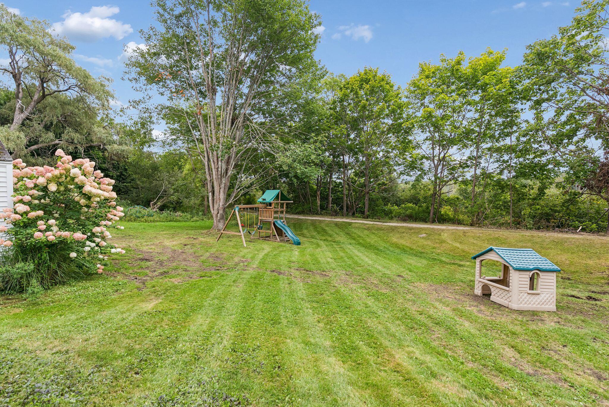 53 Longfellow Drive