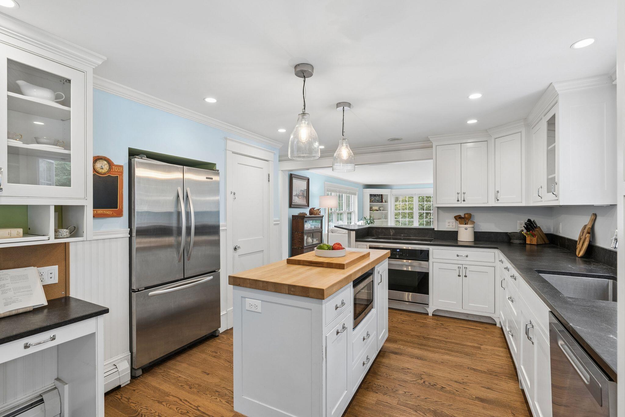 19 Rocky Hill Road